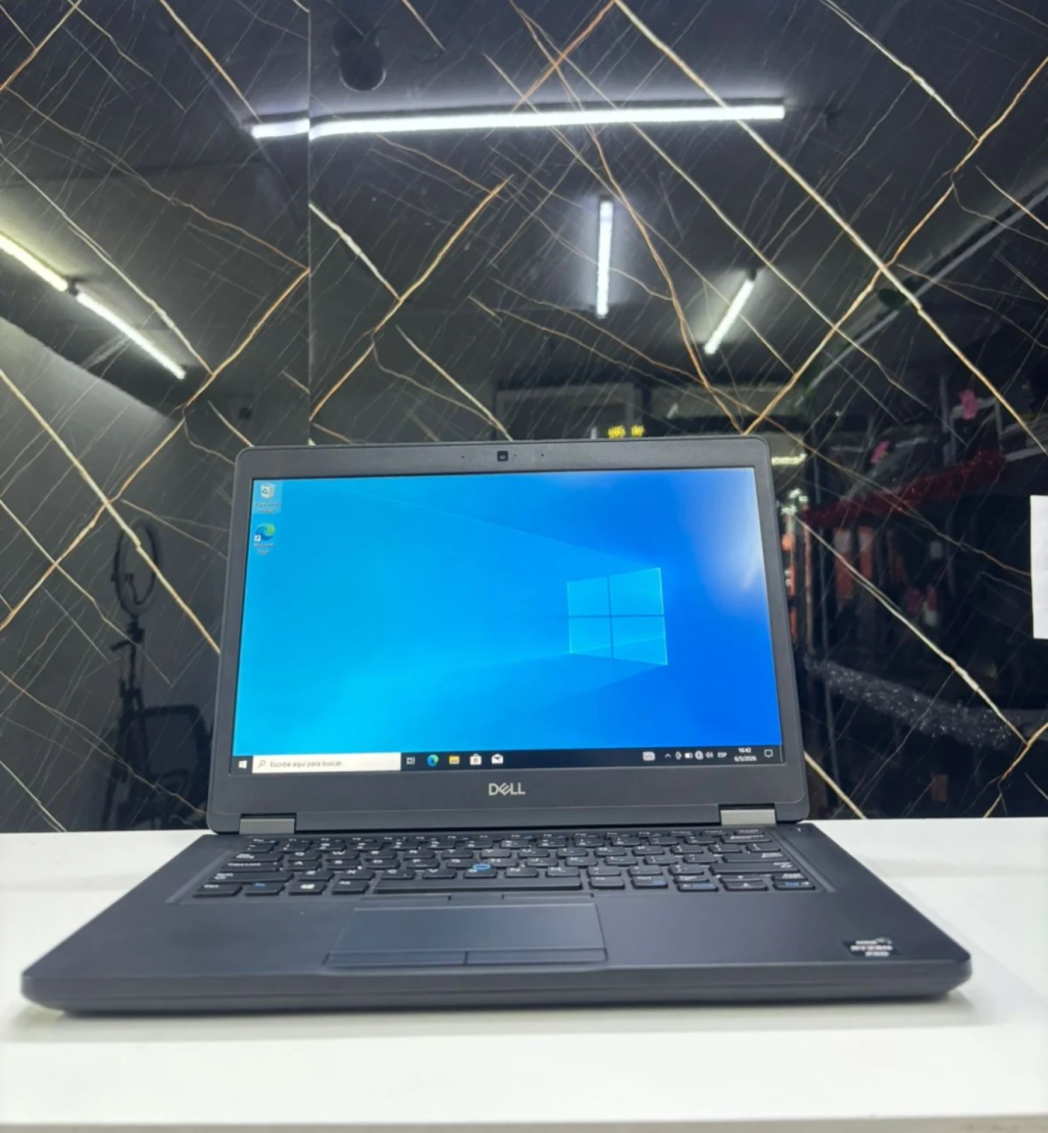 DELL LATITUDE 5495