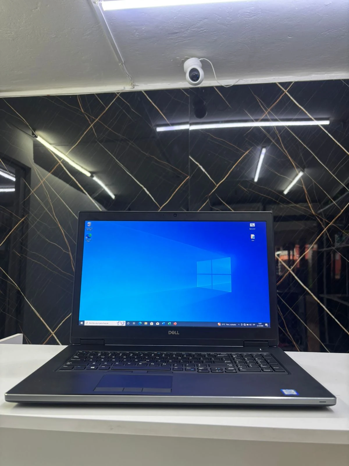 DELL PRECISION 7730