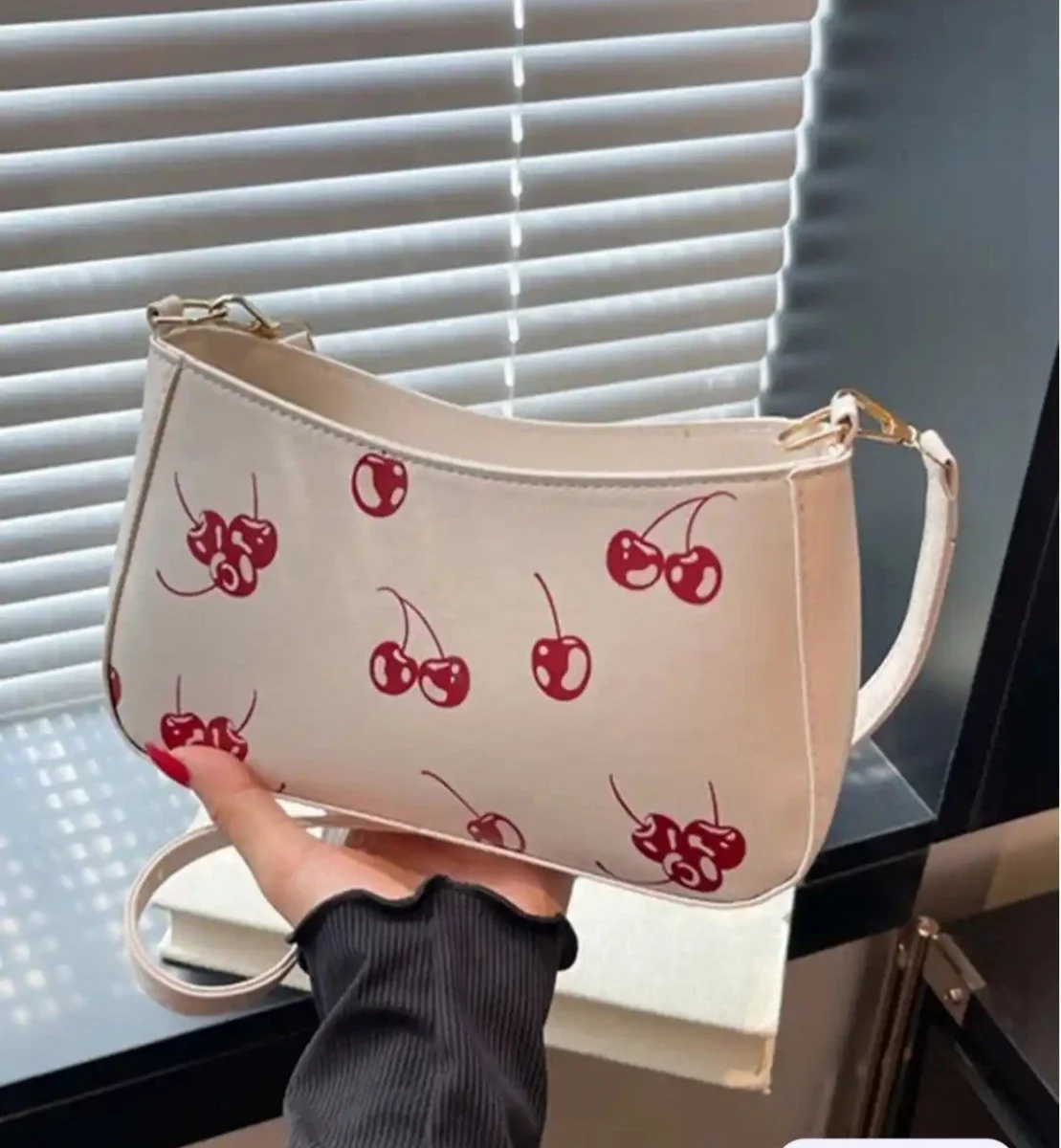 CARTERA LUNA CEREZA AYF-199 375