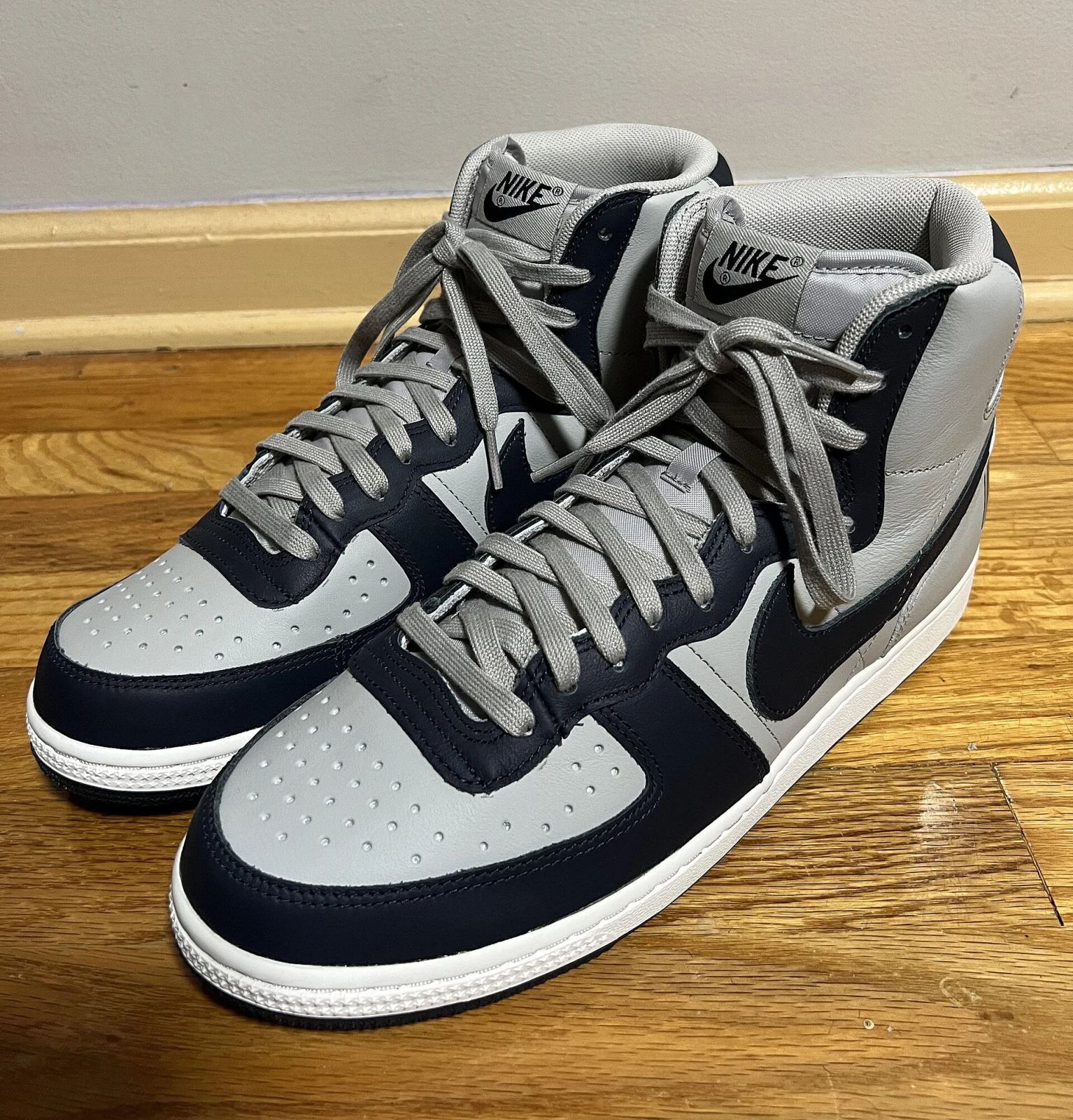 Zapatilla Bota Gris Marino
